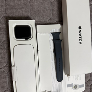 애플워치 se3 44mm gps 판매합니다 이미지