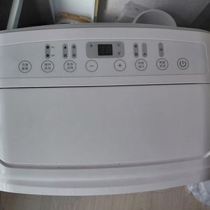 (부산) 캐리어 이동식 에어컨 (CPA-Q091PD) 창문브라켓, 자바라, 리모컨 풀세트 입니다. 이미지