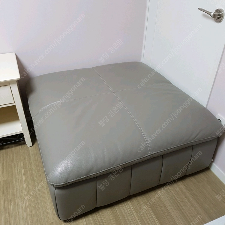 나뚜지 천연가죽 소파 + 스툴 이미지