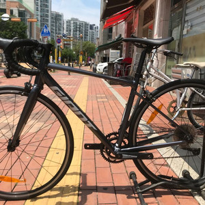 자이언트 컨텐드 3 / 입문 로드 바이크 이미지
