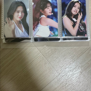 아이브 안유진 비공굿 포카 랜박 이미지