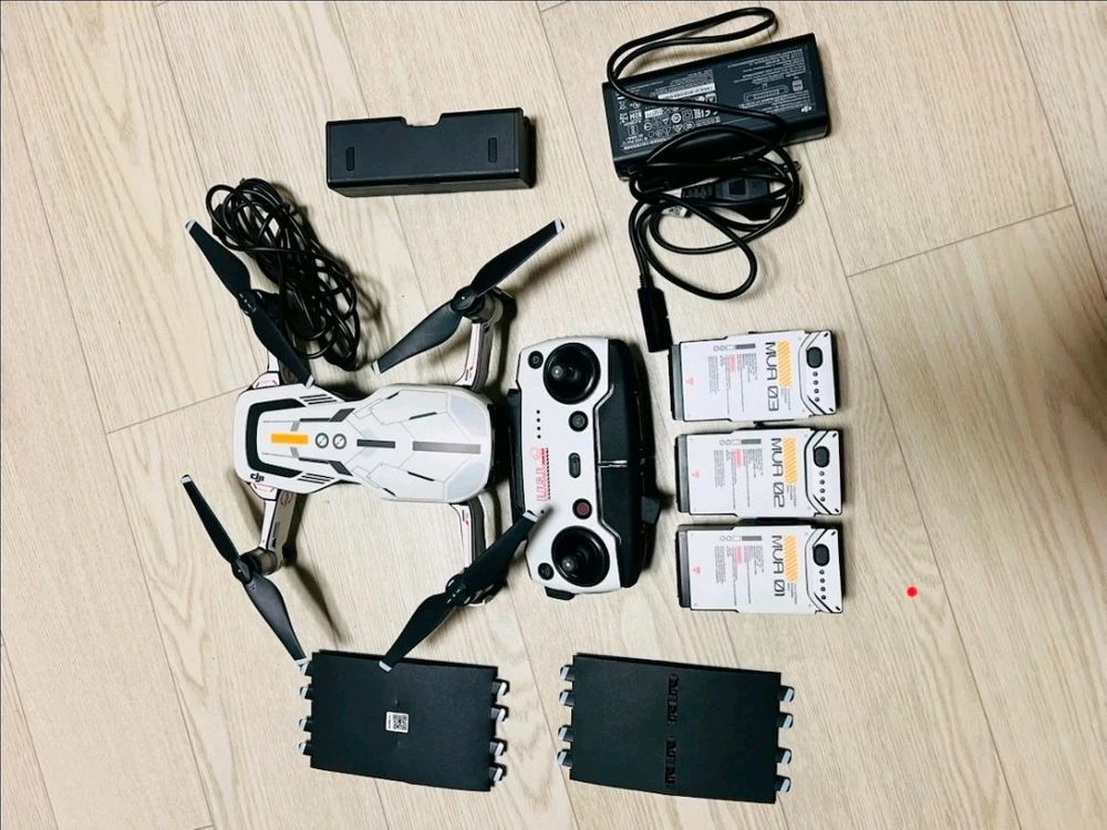 DJI 매빅 에어1 드론 플라이모어 콤보 풀세트 이미지