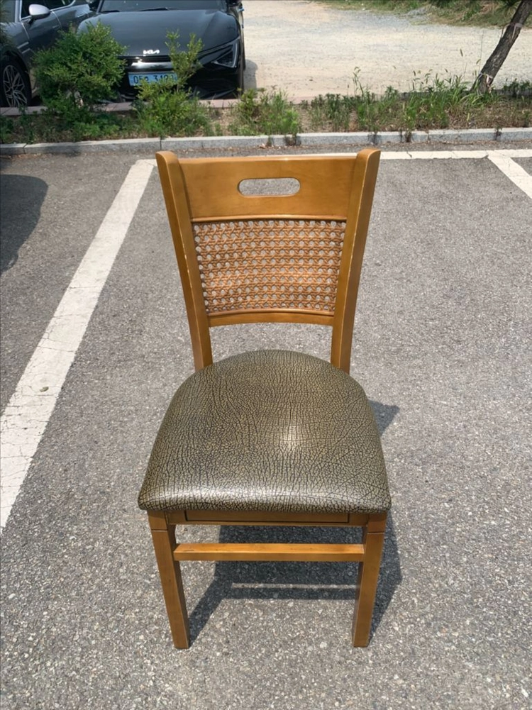 라탄의자 식당의자 44개 이미지