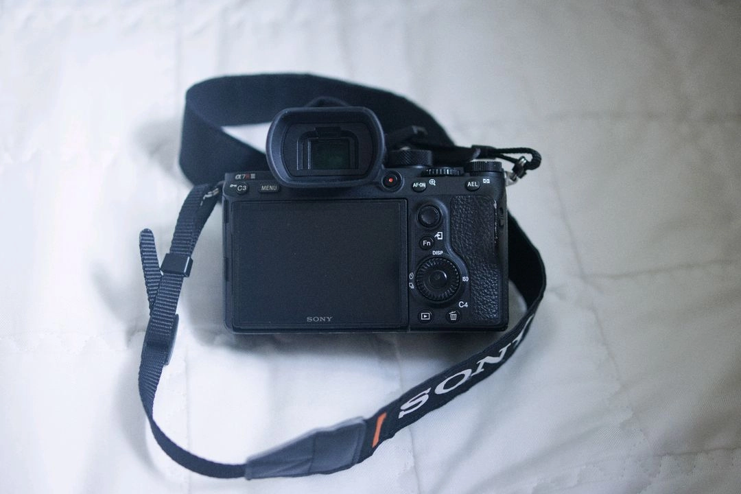 시세보다 20만원 저렴!! 소니 A7R3 풀프레임 카메라 + 탐론 28-75mm g2 렌즈 이미지