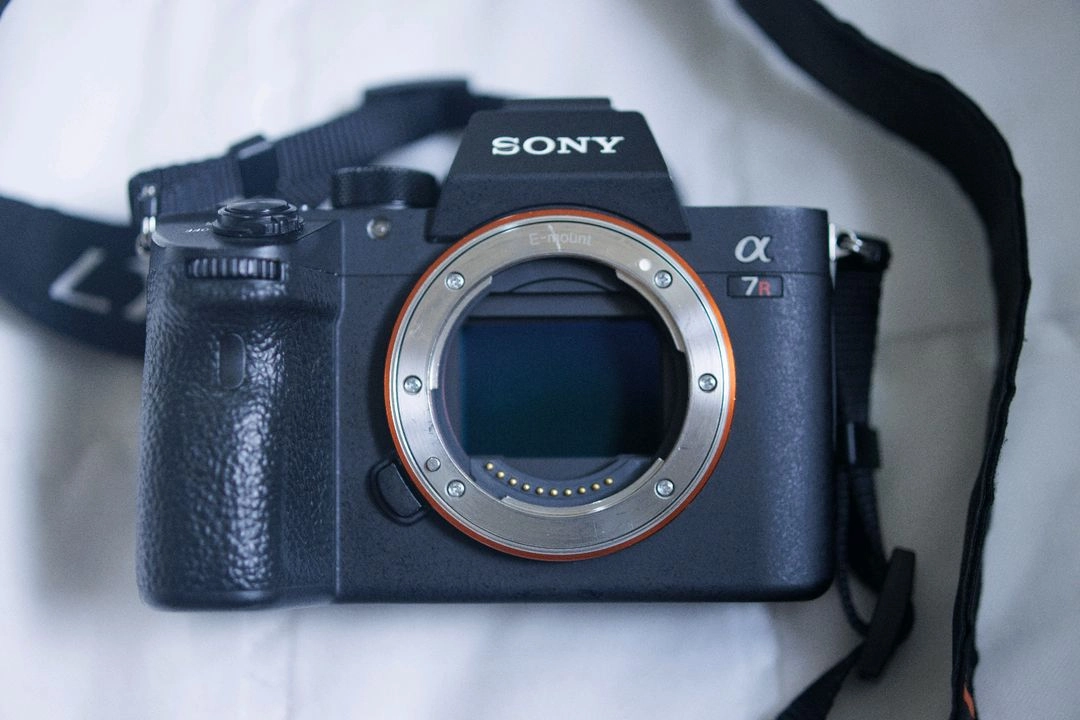 시세보다 20만원 저렴!! 소니 A7R3 풀프레임 카메라 + 탐론 28-75mm g2 렌즈 이미지