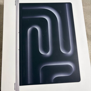 MacBook Pro 14 M5 24GB / 1TB 실버 (미개봉)
