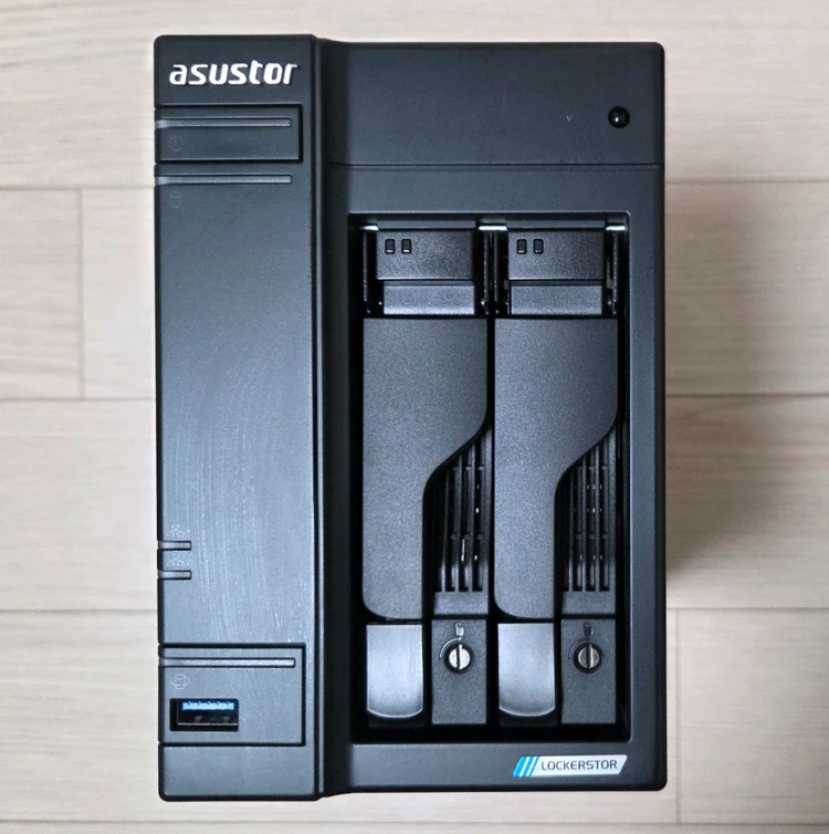 ASUSTOR AS6702T 16GB RAM 판매합니다. 이미지