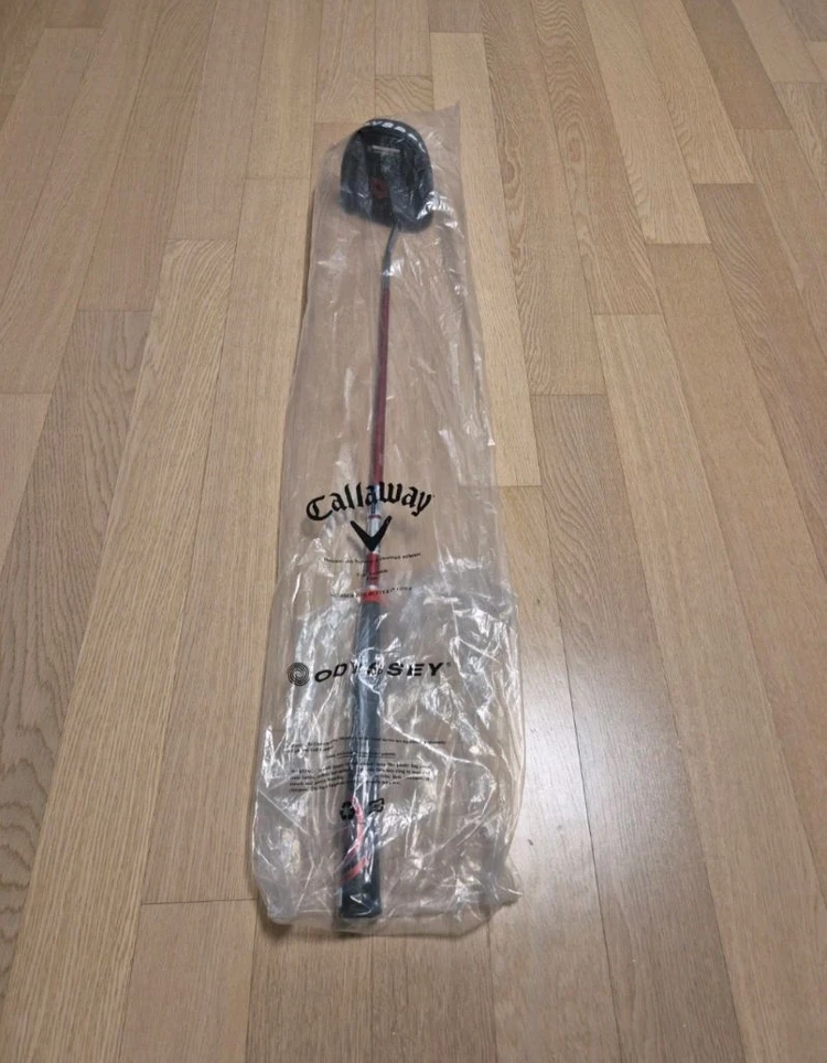 오디세이 화이트핫 퍼터 이미지