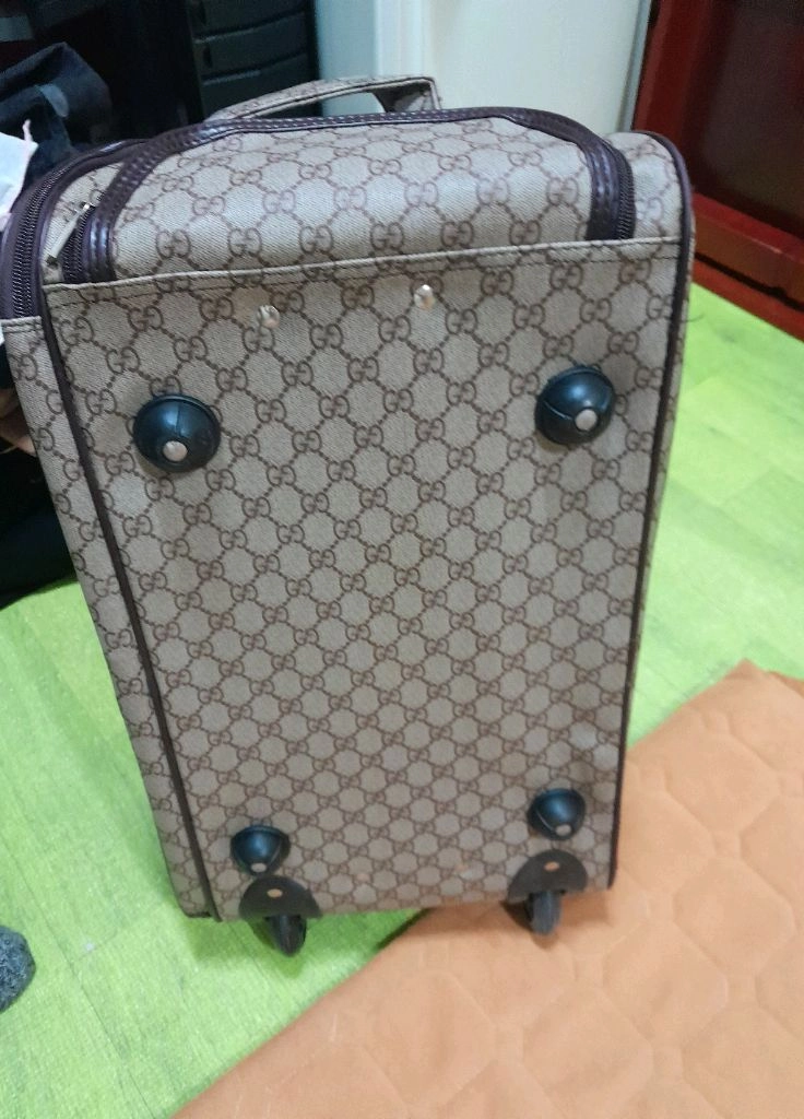 중고 보스튄백.여행용가방 70000원 이미지