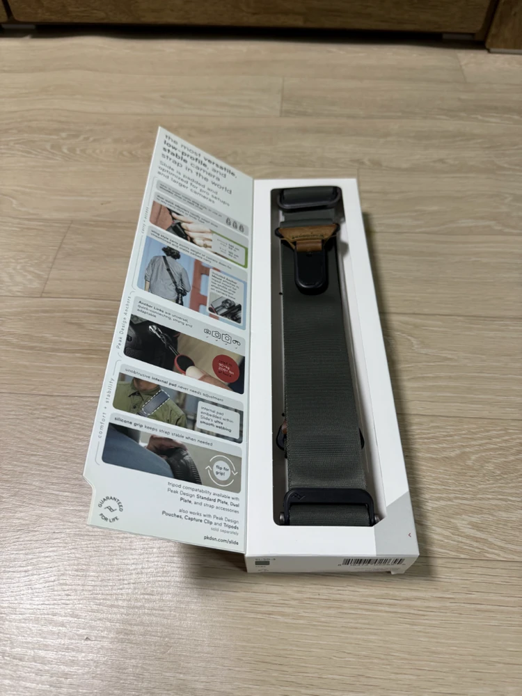 픽디자인 카메라 스트렙 판매합니다 이미지