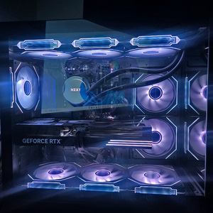 라이젠 7 7800X3D RTX 5070 32G 1TB 게이밍 컴퓨터 본체 이미지
