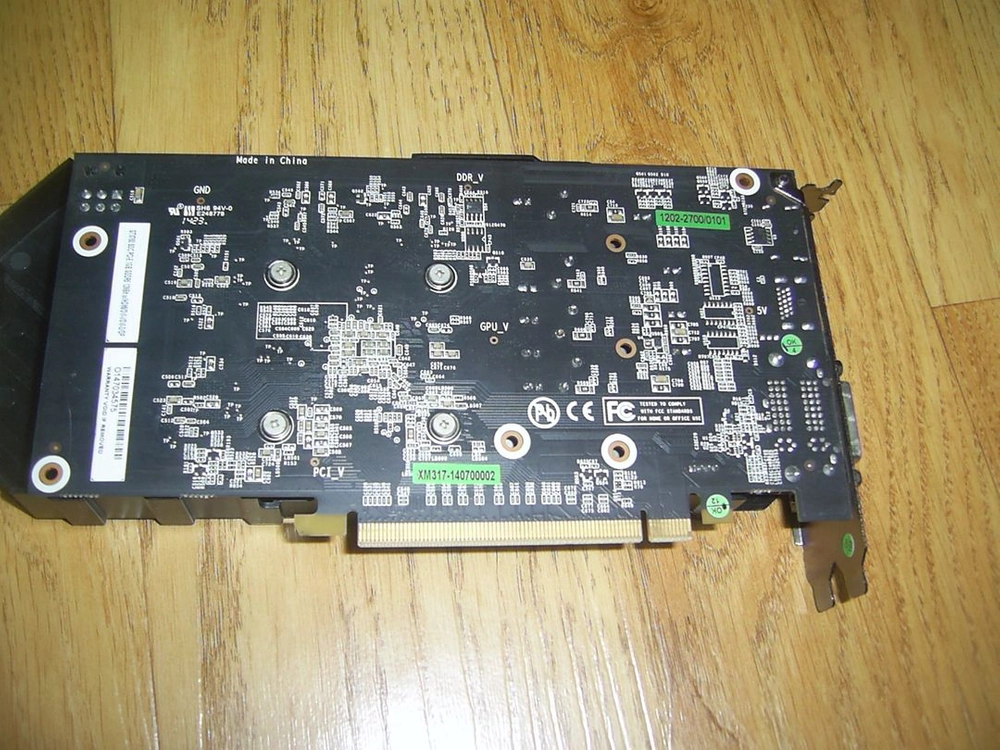 성느좋은 GTX 750 그래픽카드 이미지