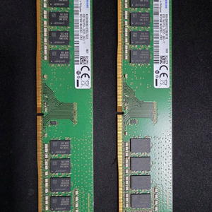 삼성 DDR4 2400T 데스크탑 램 8GB x2개 (총 16GB) 이미지