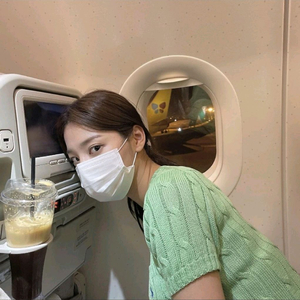 설인아 폴로 랄프로렌 여성 반팔 니트 케이블 꽈배기 스웨터 버드그린 이미지