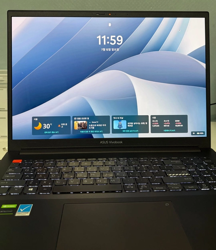 ASUS 비보북 16 OLED M7600QC (16인치 노트북) 이미지