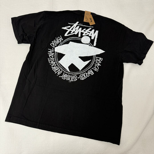 스투시 서프맨 비치 루트 티셔츠 반팔 블랙 XL 사이즈 새제품 팝니다. Stussy 반팔티 이미지