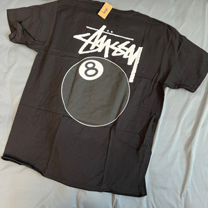 스투시 8볼 반팔 티셔츠 블랙 XL 사이즈 새제품 팝니다. Stussy 반팔티 이미지