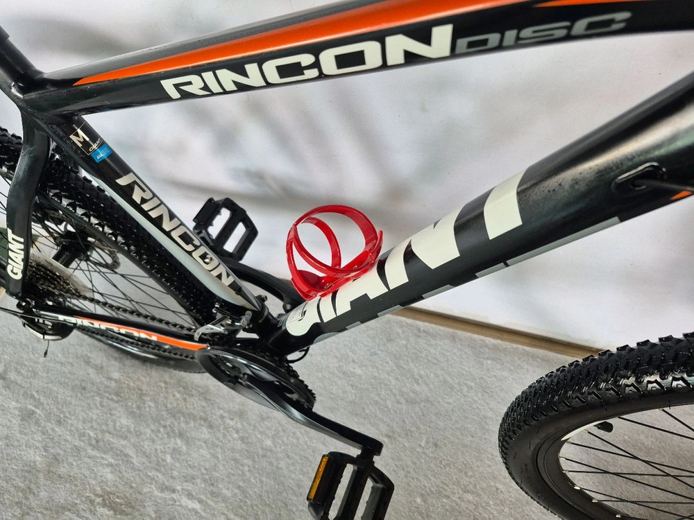 자이언트(Giant)산악자전거(MTB)인 링컨 디스크(Rincon Disc) 이미지