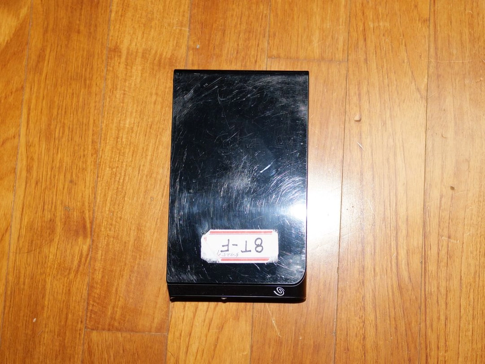 씨게이트 seagate 웨스턴 디지털 WD 3.5인치 외장하드 8테라 8TB 중고 총10개 판매합니다 (각개 가능) 이미지