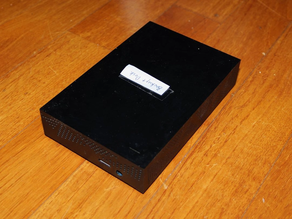 씨게이트 seagate 웨스턴 디지털 WD 3.5인치 외장하드 8테라 8TB 중고 총10개 판매합니다 (각개 가능) 이미지
