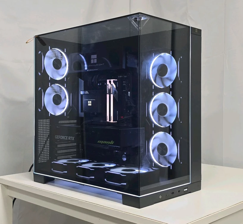 라이젠7800X3D+RTX5070 조립컴퓨터 조립PC 컴퓨터 이미지