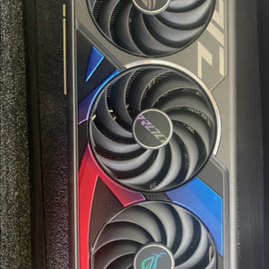 rtx4070ti rog strix 12g 그래픽카드 이미지