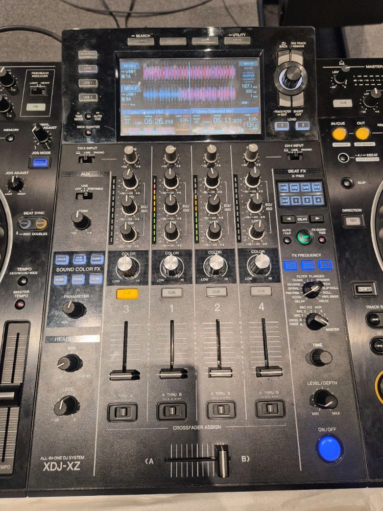 Pioneerdj XDJ-XZ 올인원 디제이믹서 이미지