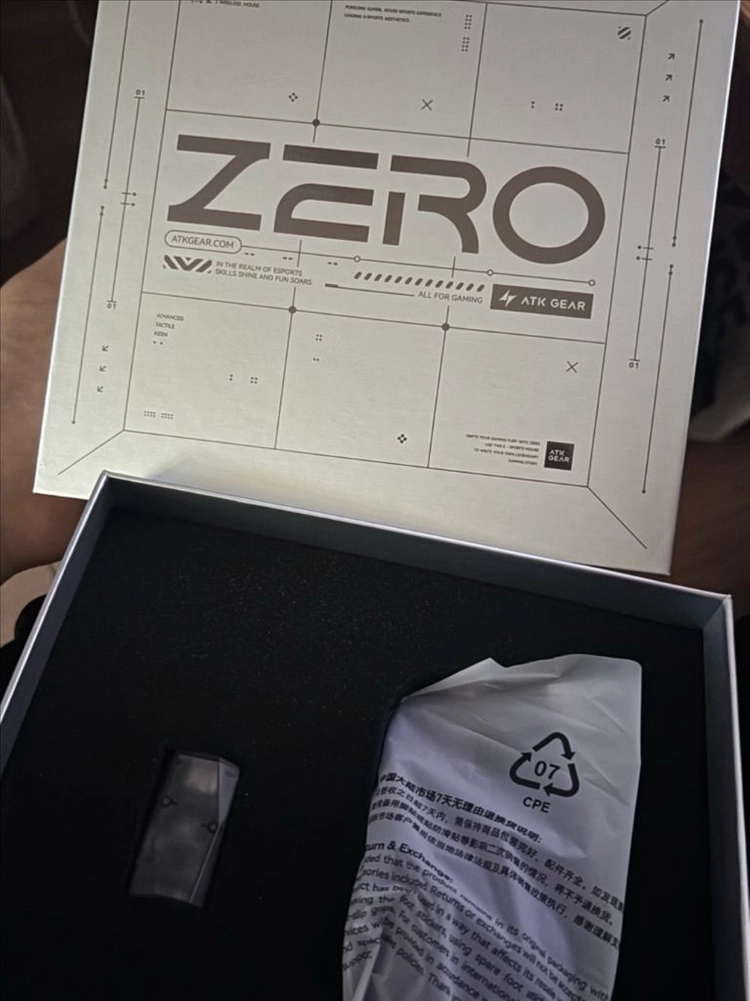 (이제 가격 안내려요)ATK ZERO 39그램 초경량 8K 게이밍 마우스 이미지