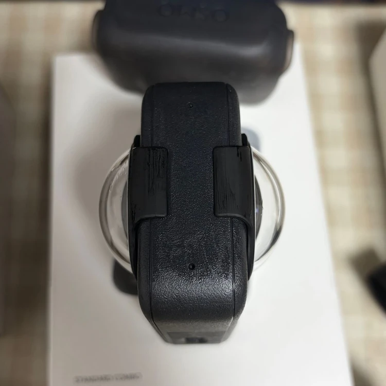 (2년 케어 가입) DJI OSMO 360 모터사이클 멀티 POV 번들 + 3 배터리 충전팩 이미지