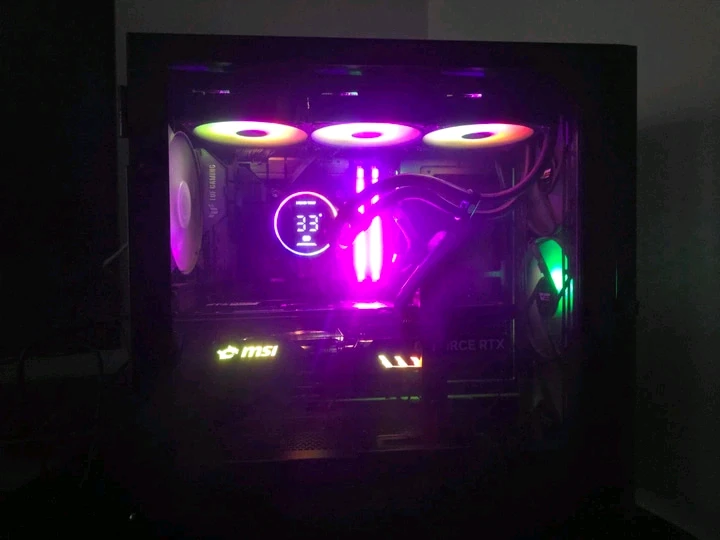 컴퓨터본체 i9-13900ks. MSI RTX 4070ti 게이밍 PC - 안심되는 중고거래