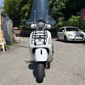 베스파 gts300 이미지