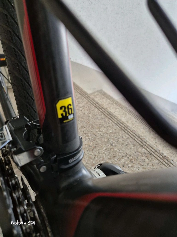 환타시아 카본 N2 마빅 크로스맥스 MTB 자전거 이미지