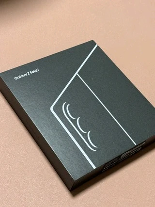 삼성전자 갤럭시 Z폴드7 SM-F966N, 제트 블랙, 512GB - 안심되는 중고거래