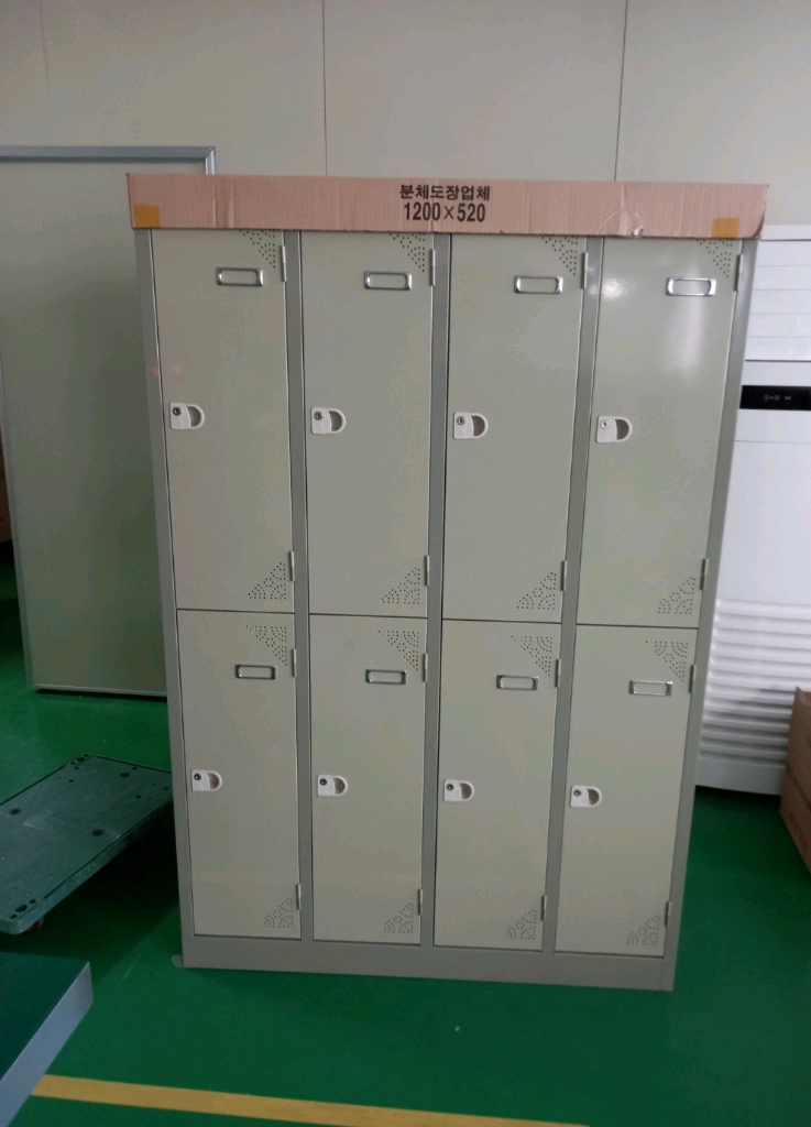원형테이블 원탁 철제캐비넷 철재옷장 포밍탁자 접이식탁자 작업탁자 파티션 책상 의자 서랍 수납장 책장 회의용테이블 이미지
