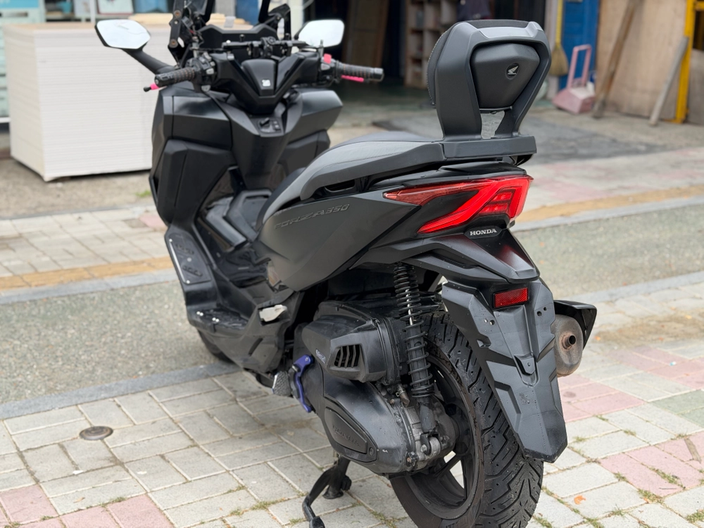 23년식 포르자350 저렴하게 판매합니다 이미지