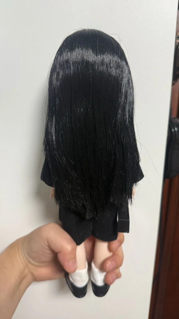 리페인팅 리빙데드돌 이미지