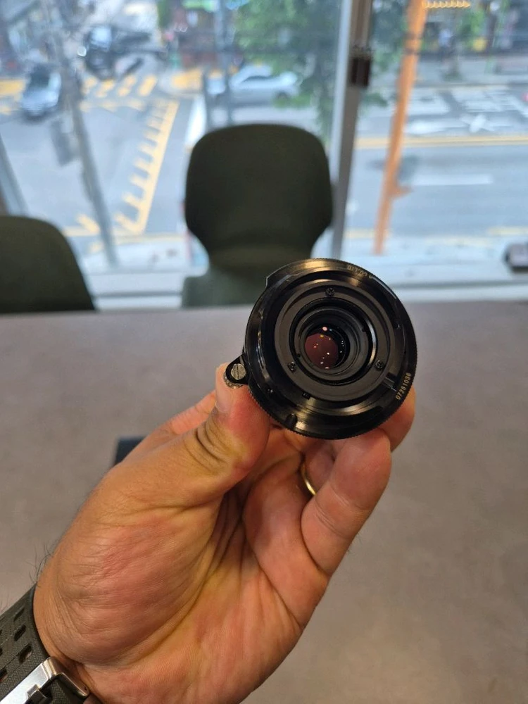 보이그랜더 헬리어 40mm f2.8 라이카 m마운트 이미지
