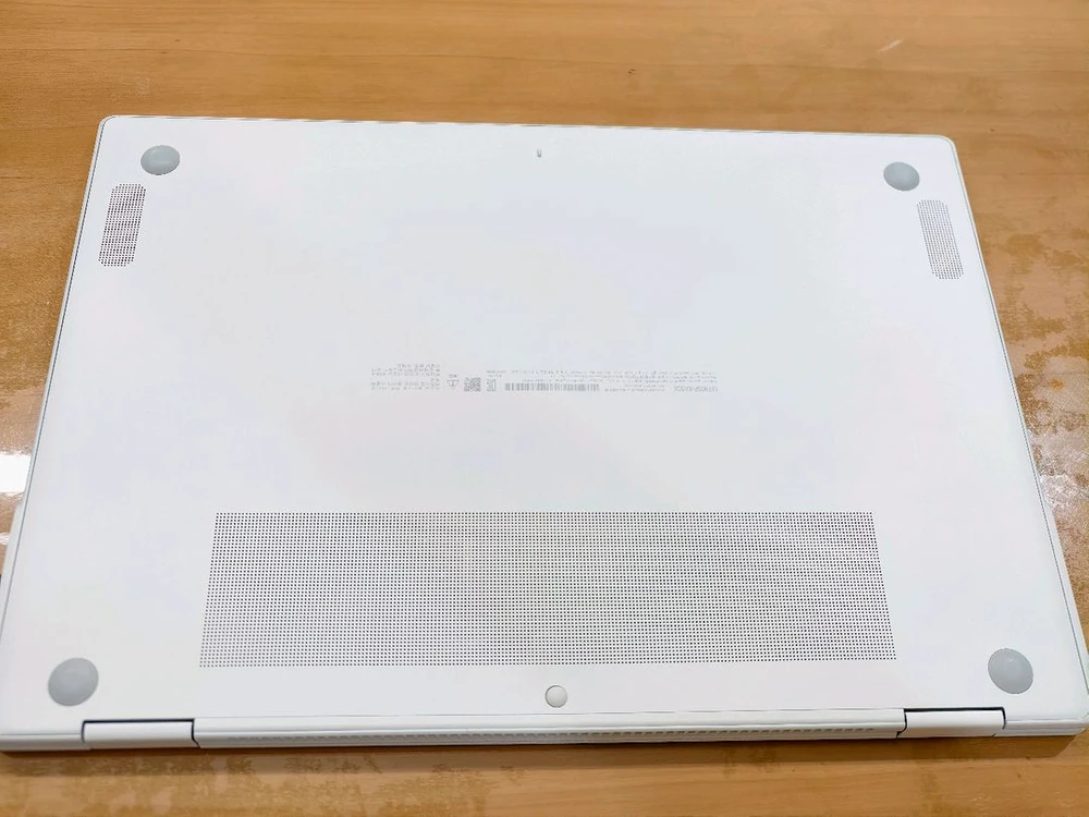 LG 그램 프로 16 360 16T90SP 이미지