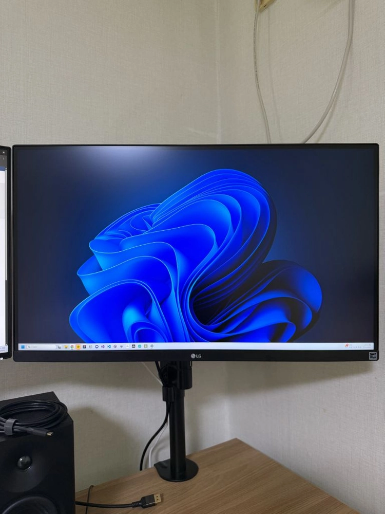 LG 27UP850N 4K 전문가용 모니터 LG - 안심되는 중고거래