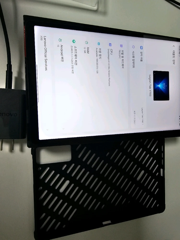 레노버 Y700 4세대 12gb / 256gb - 안심되는 중고거래