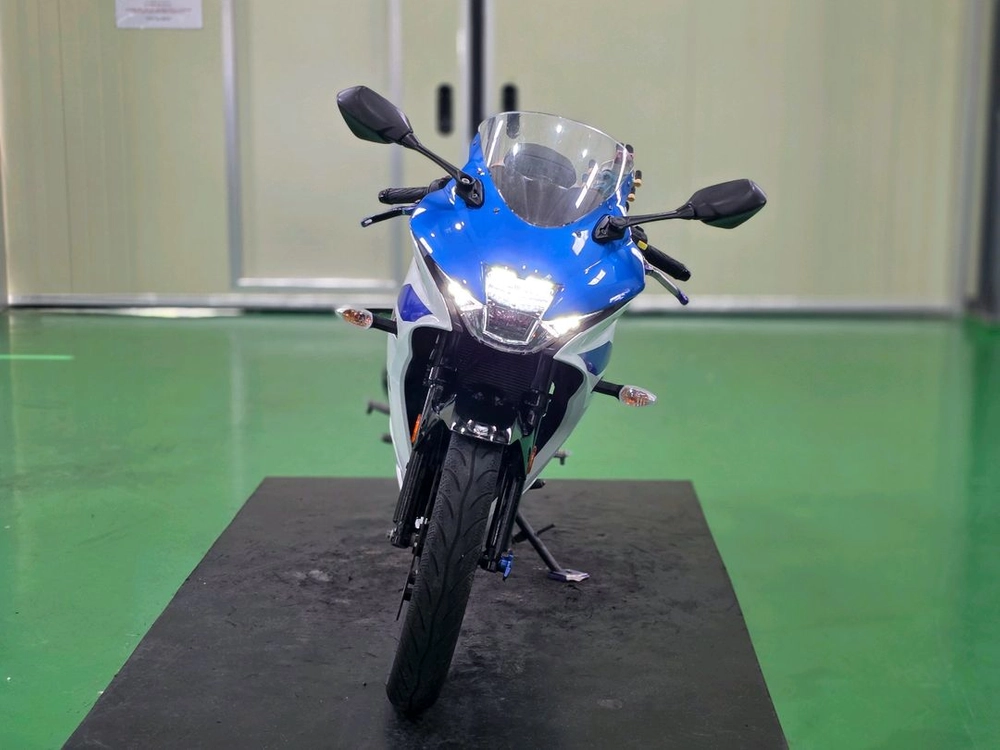 스즈키GSXR125 19년형 2만km깔끔한 셋팅 최저가 판매합니다. 이미지