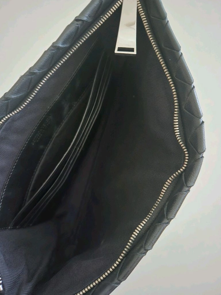 BOTTEGA VENETA 보테가 베네타 클러치백 블랙 이미지