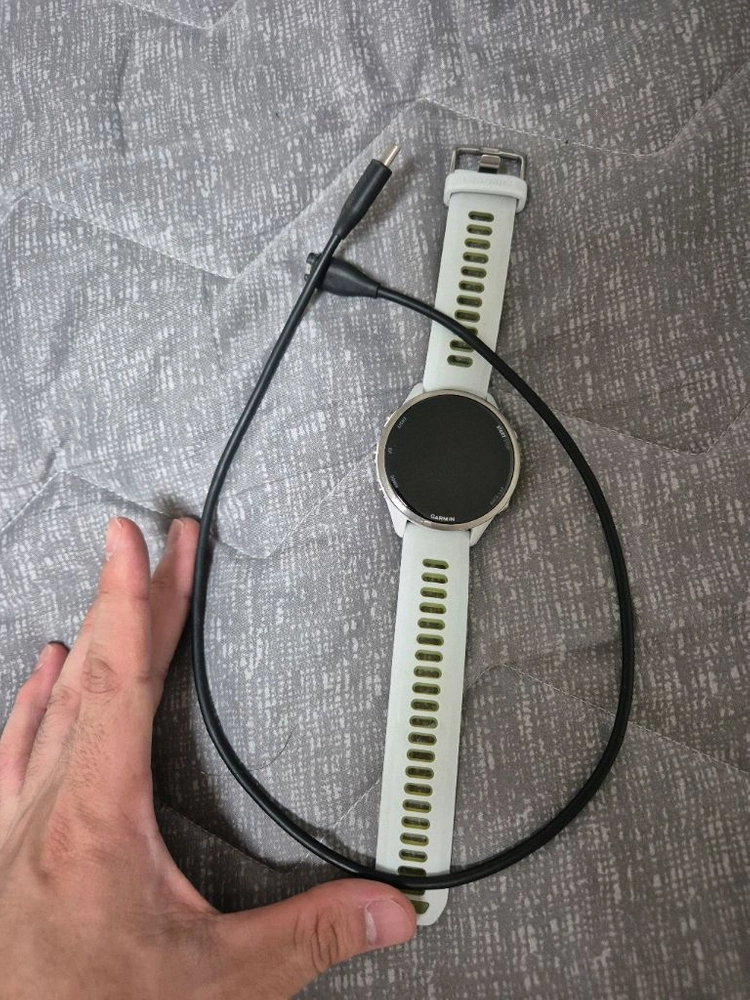 가민포러너970 화이트 충전케이블포함 신논현직거래가능 이미지