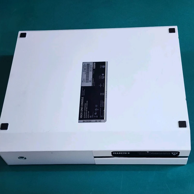 [S급/렌즈 미사용 새것] Xbox One 500GB 본체 ( 기본 앱 업데이트 완료) (패드 없음) 랜덤 발송 이미지