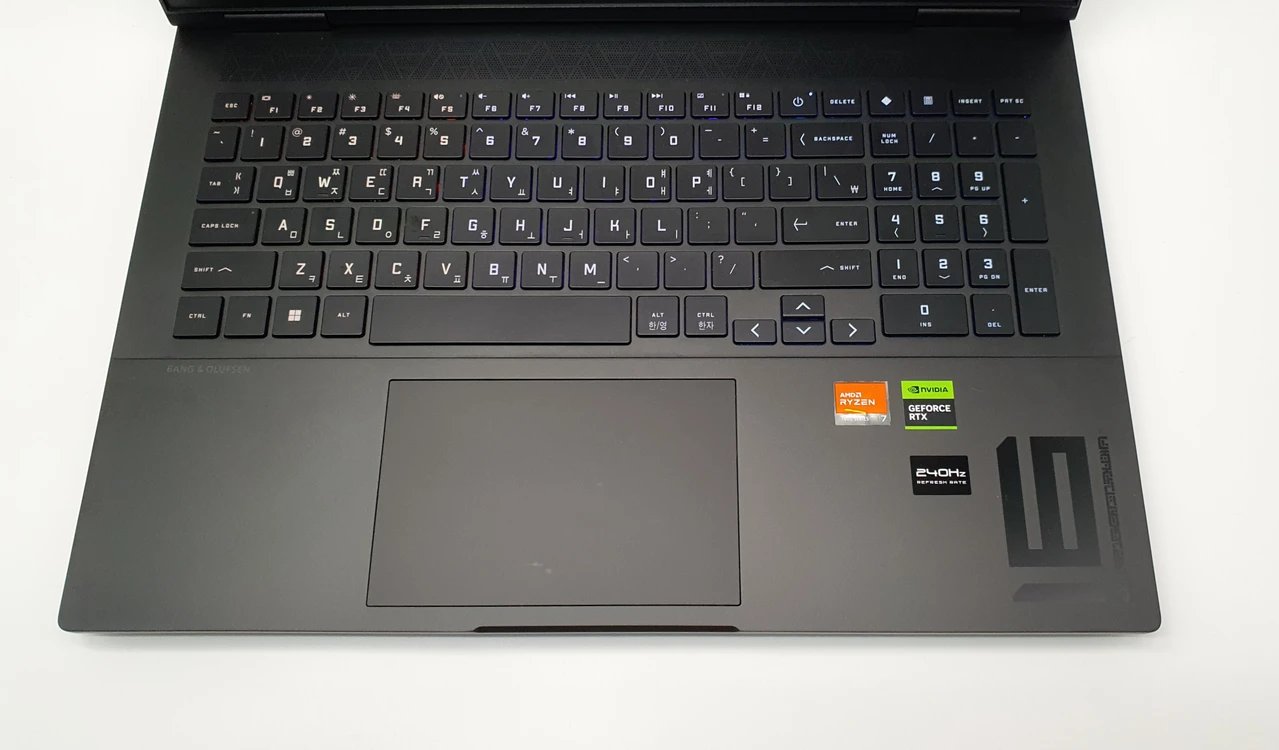 [최저가]HP 16인치 게이밍노트북 오멘(7840HS/4060/1TB/QHD/240Hz) 이미지
