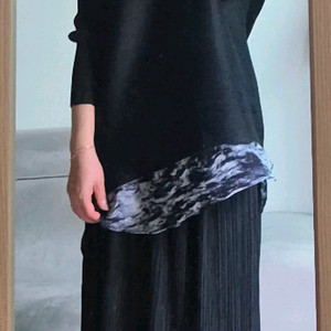 이세이미야케 플리츠플리즈 ISSEYMIYAKE 롱스컷+탱글한 일제 플리츠 탑 (핏 예술) 이미지