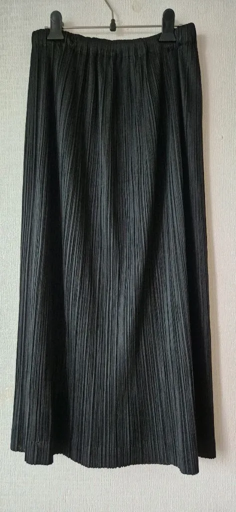 이세이미야케 플리츠플리즈 ISSEYMIYAKE 롱스컷+탱글한 일제 플리츠 탑 (핏 예술) 이미지