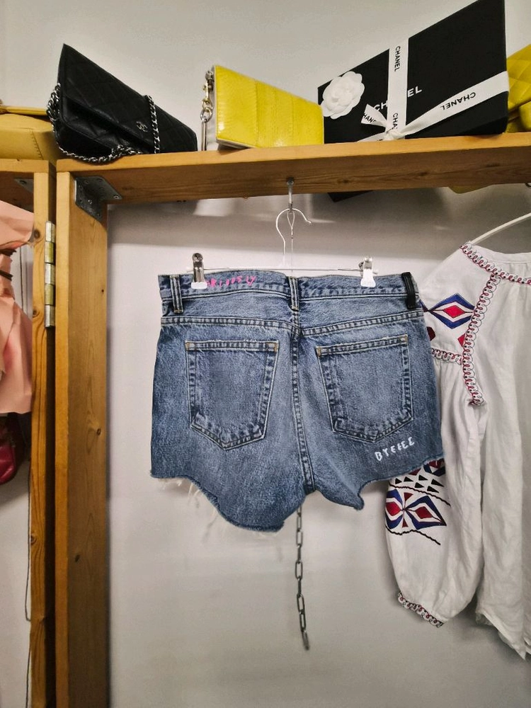 1.수입 린넨자수 블라우스 2.알렉산더왕 데님 반바지 이미지