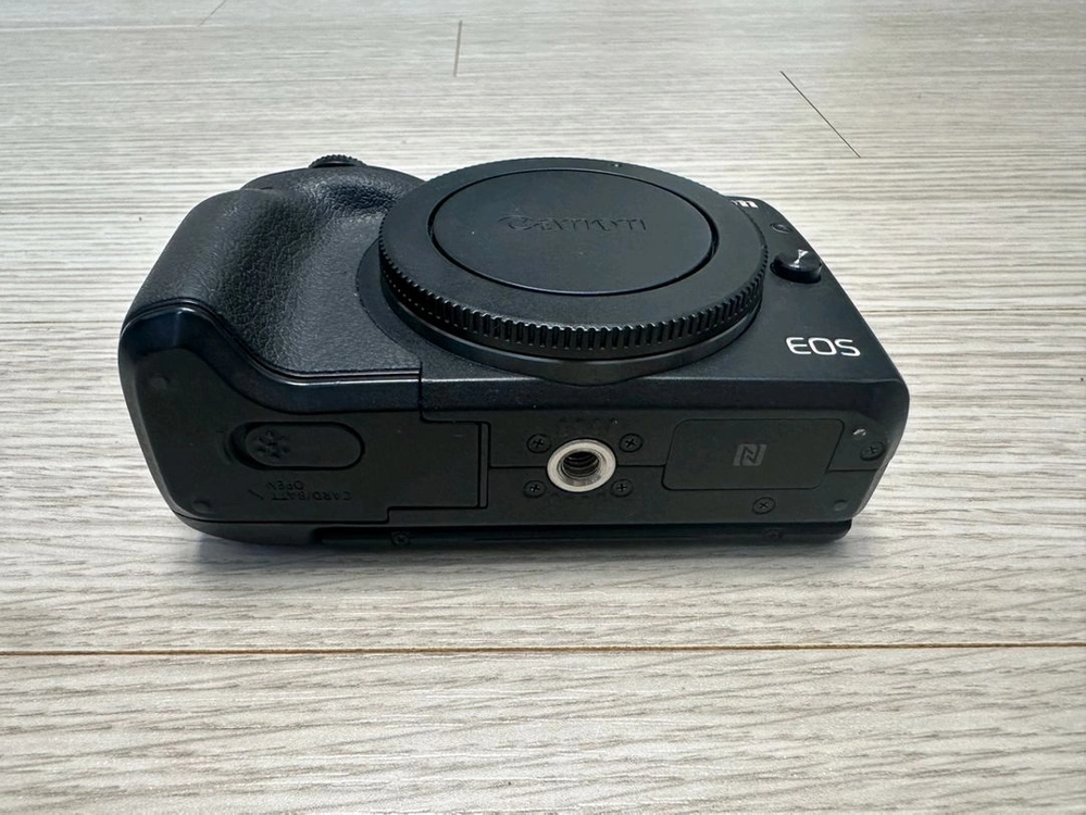 캐논 EOS M3 블랙 바디 판매합니다 이미지
