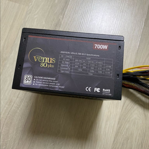 venus 700w 파워 서플라이 이미지